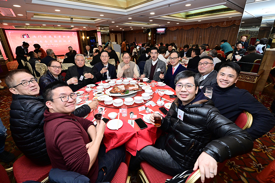 191652944464862321.jpg S8.高興.jpg