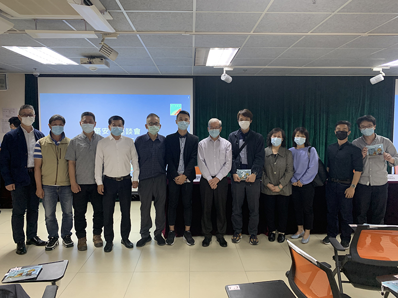 191652945828240140.jpg S相片4_出席建築安全座談會.jpg