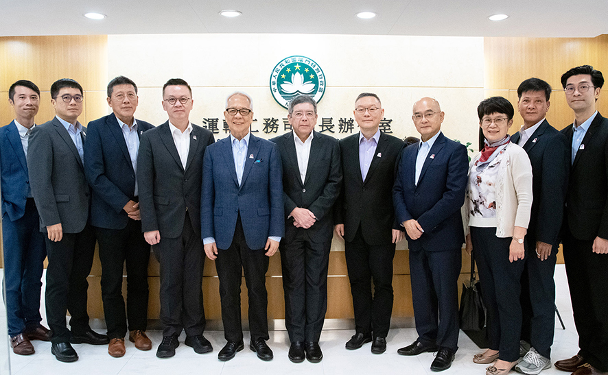 091667966085336213.jpg S拜訪羅司長.jpg