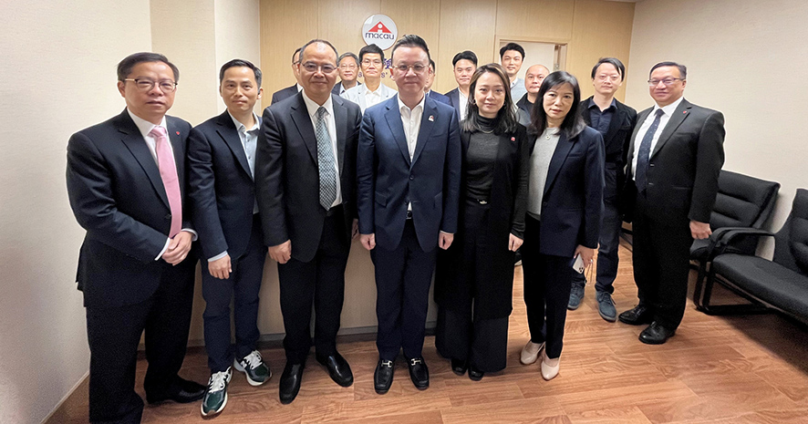 121712895793763814.jpg 六_保.jpg