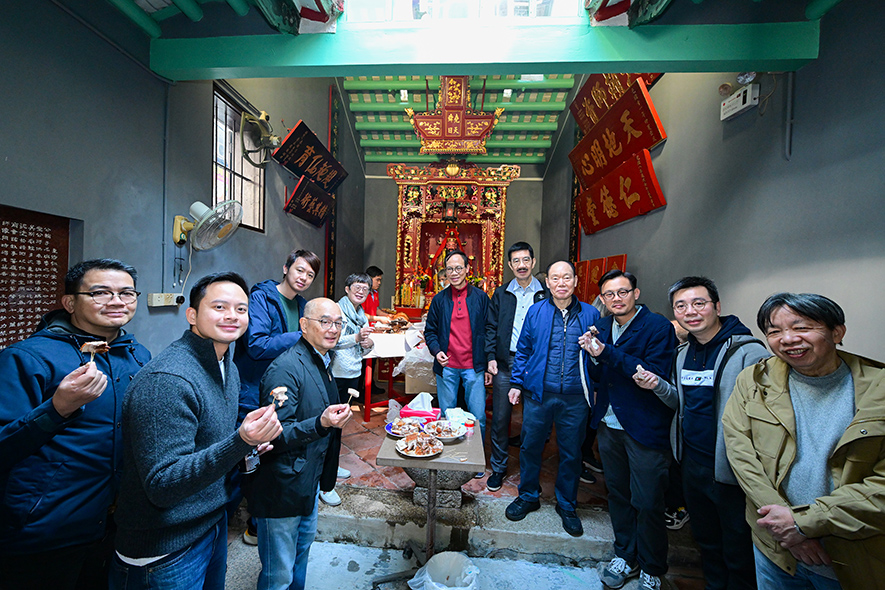 281745808715207198.jpg S3. 品嘗燒肉.jpg